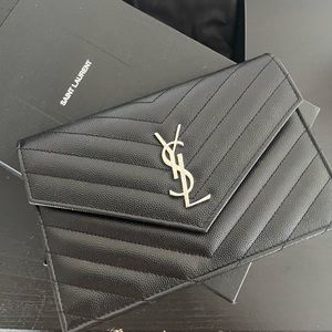 LIKE NEW Authentic Yves Saint Laurent Matelassé Envelope Wallet on Chain